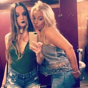 Meet your Posher, Karinne